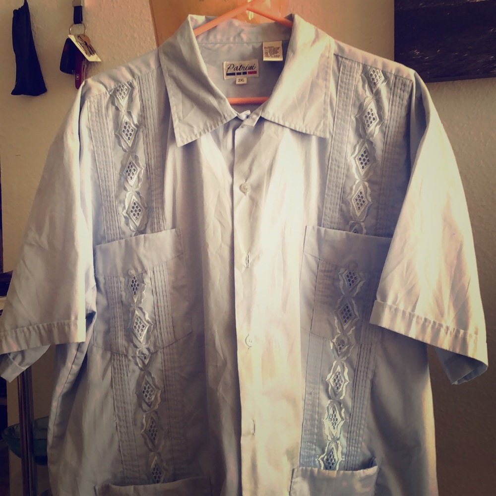 Men’s button up